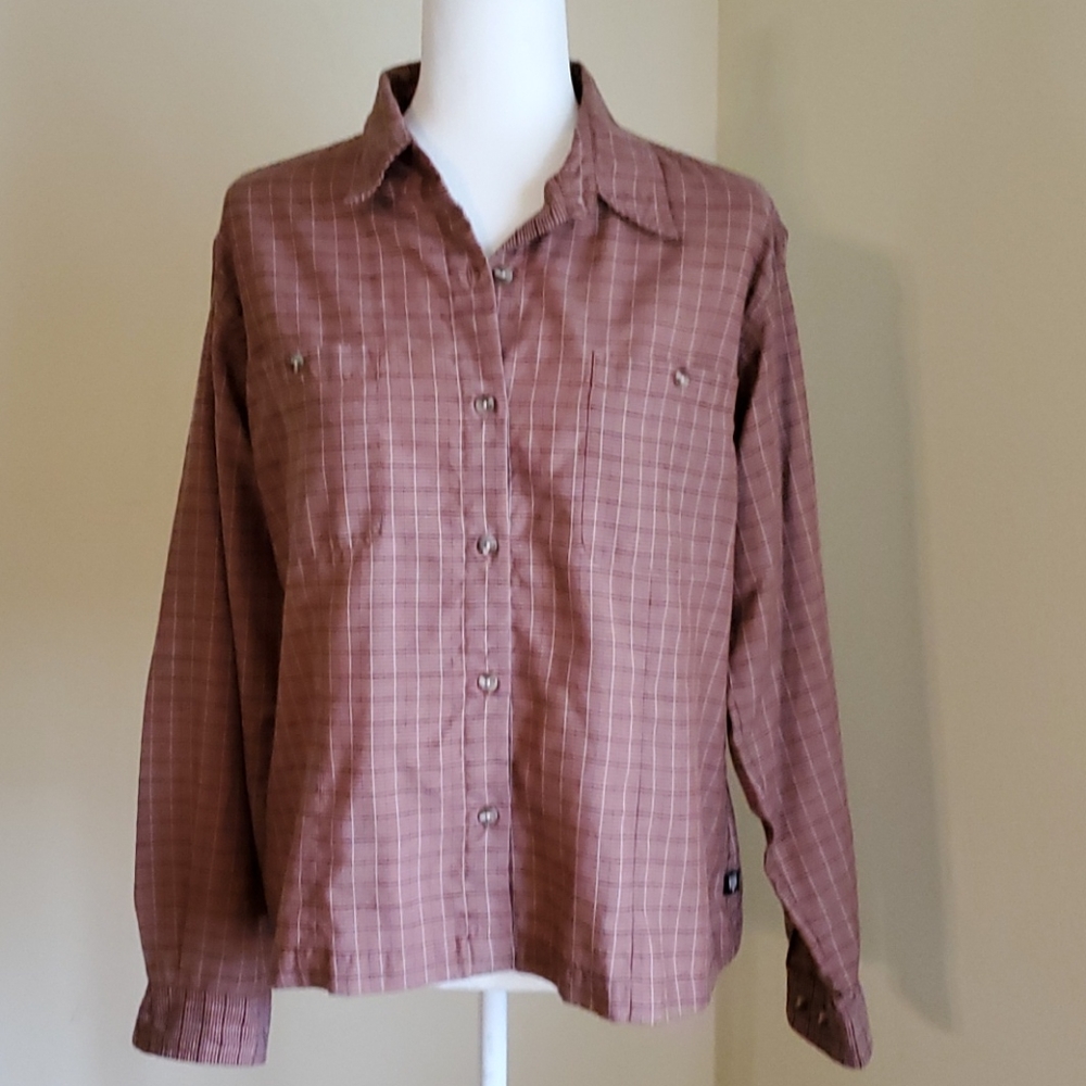Columbia long sleeve shirt